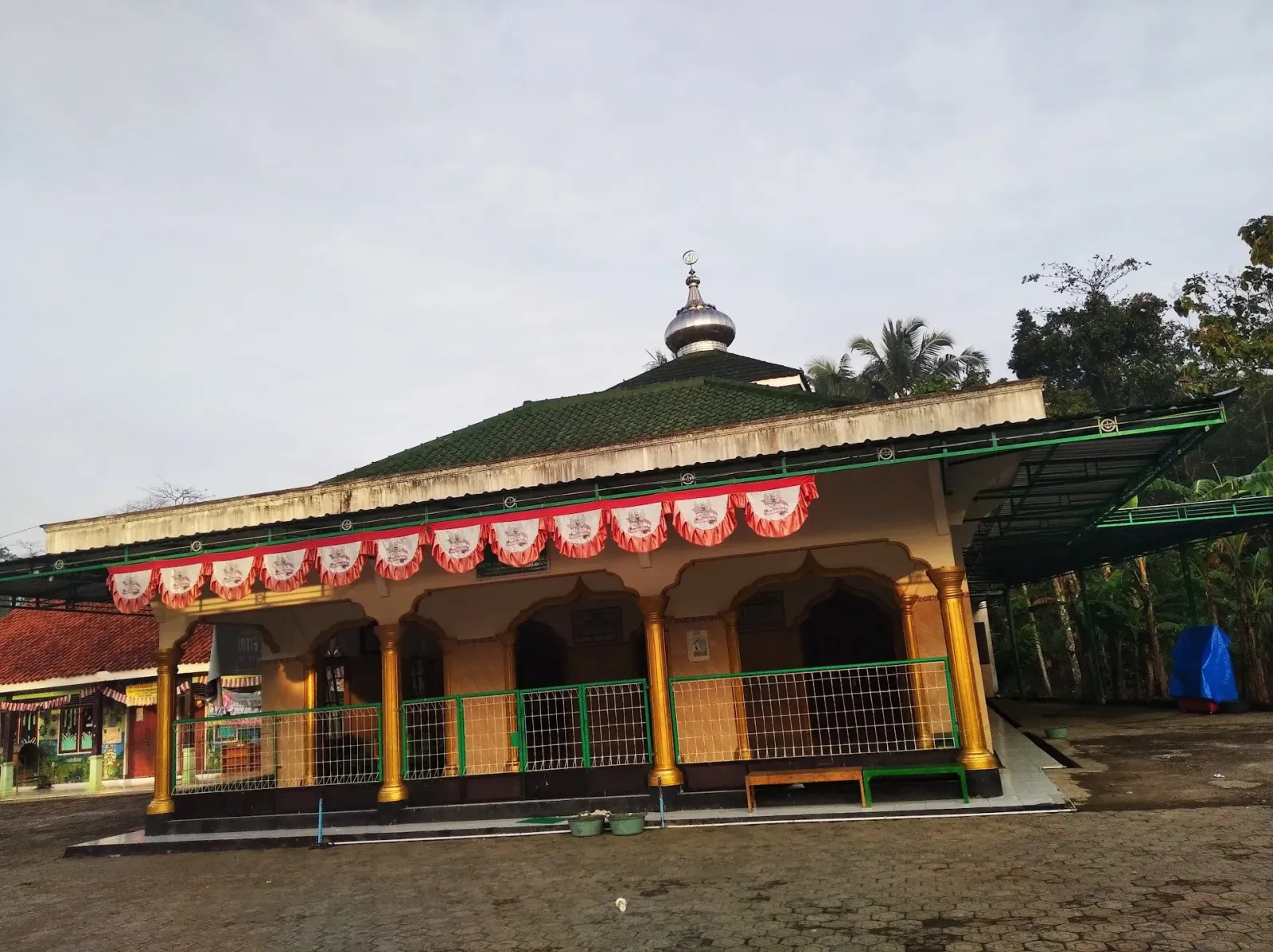 Masjid Jami' Baqiyatussholihat