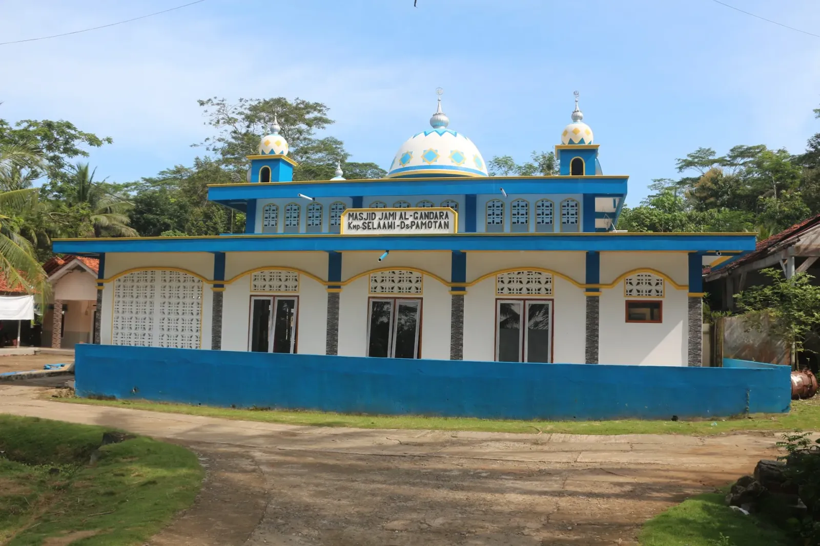 Masjid Jami Nurul Iman Selaawi