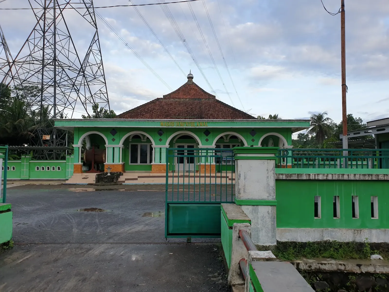 Masjid Jamiatul Amal