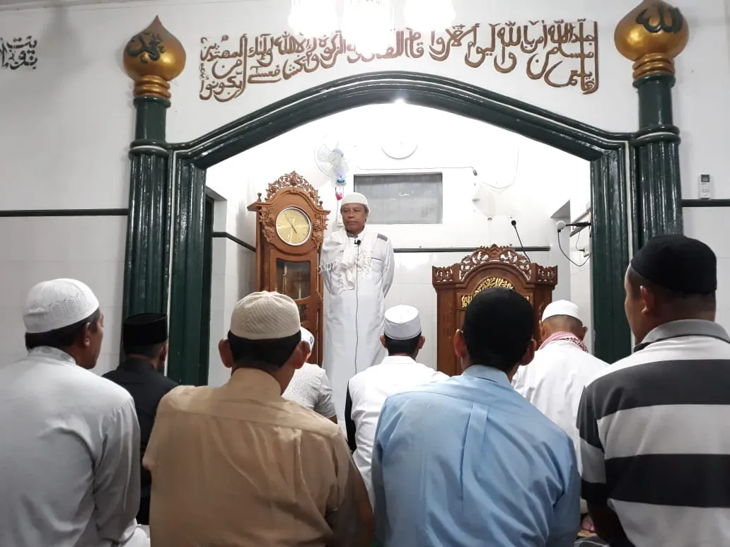 Bromo Street Mosque