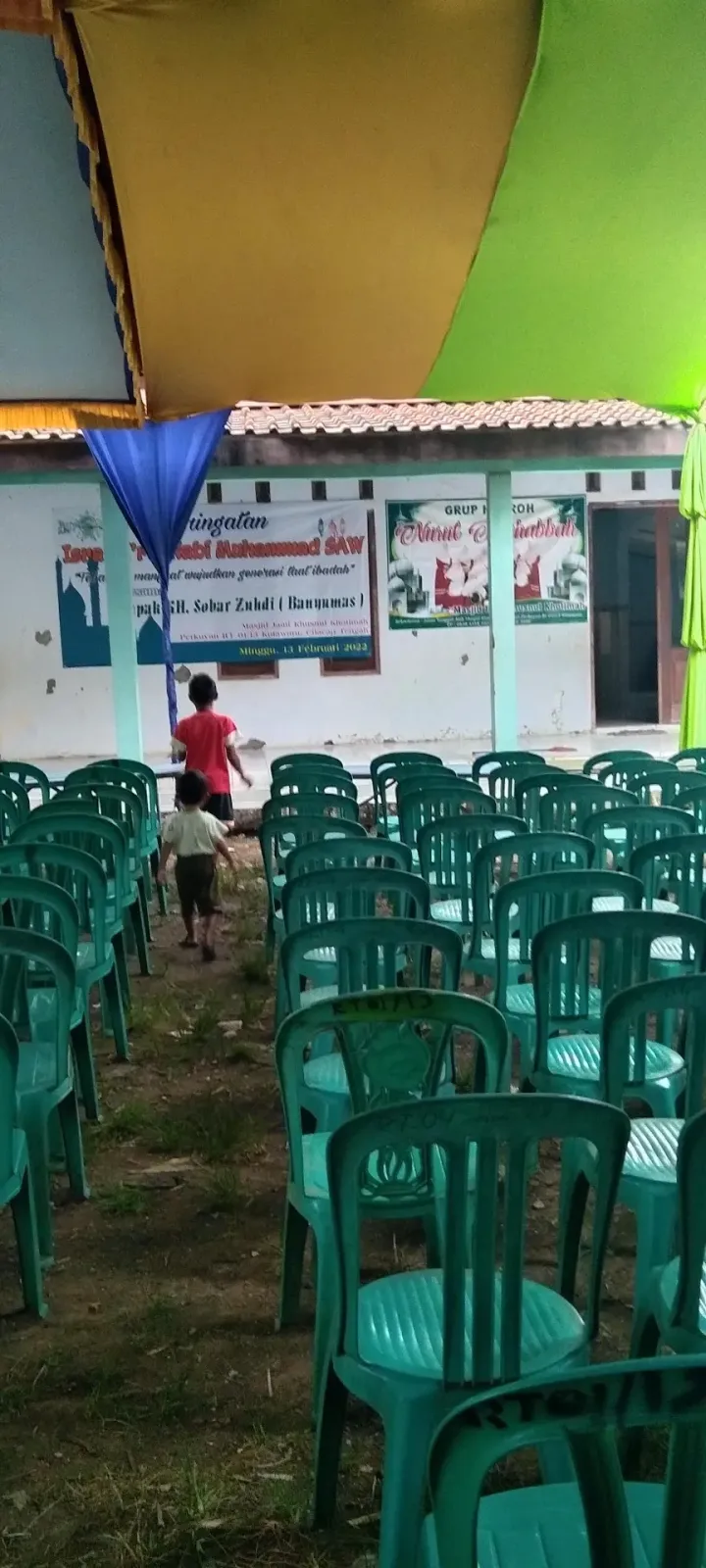 Masjid Khusnul Khotimah Perkuyan Kutawaru