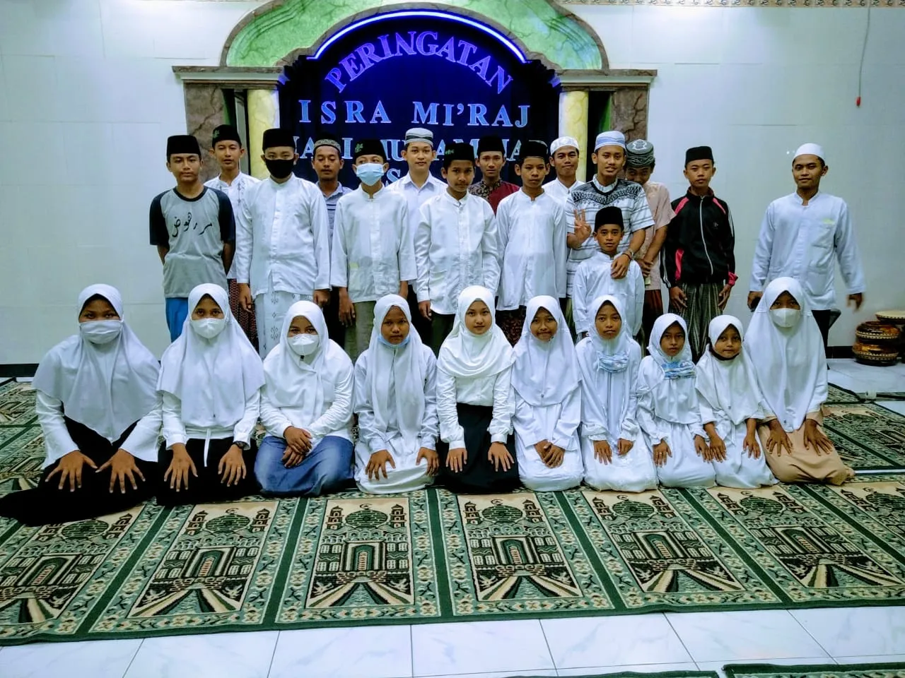 Masjid Miftahul Huda Jatikandang