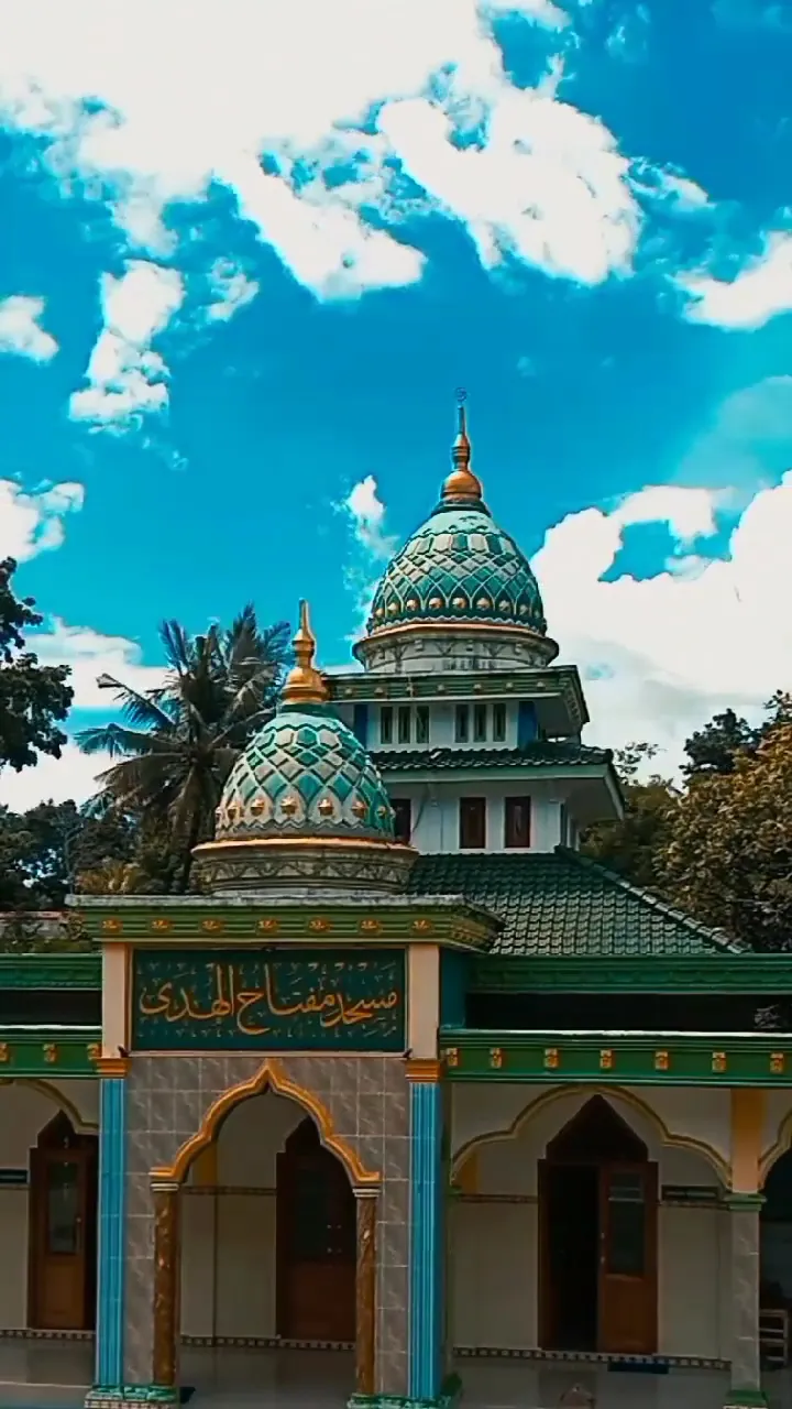 Masjid Miftahul Huda Ujungmanik