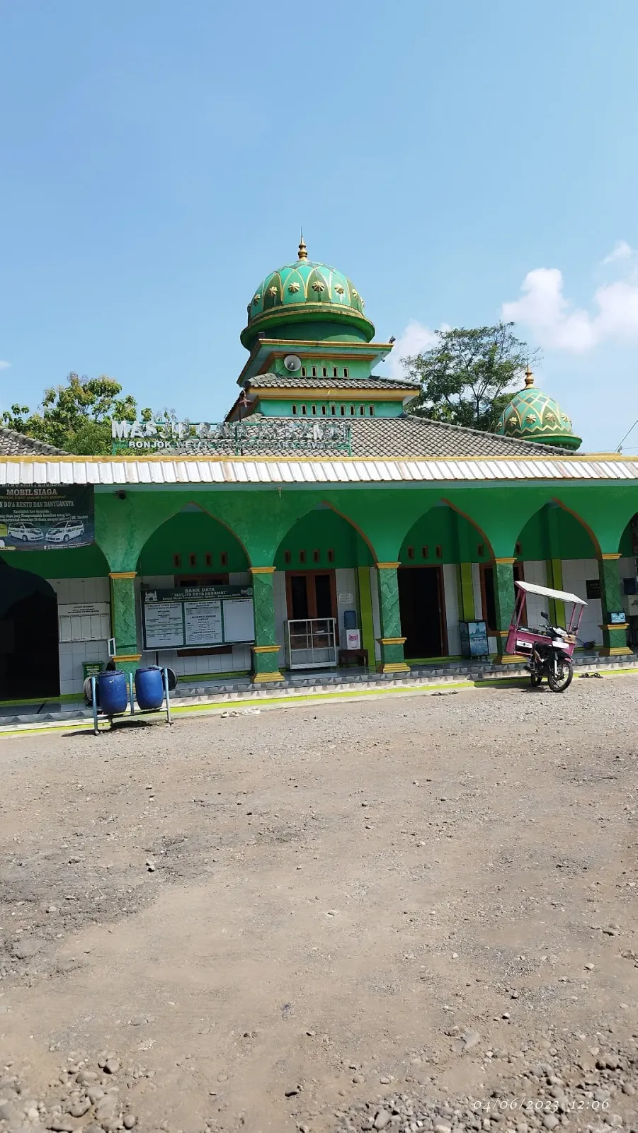 Masjid Raya Keramat Nurul Karomah
