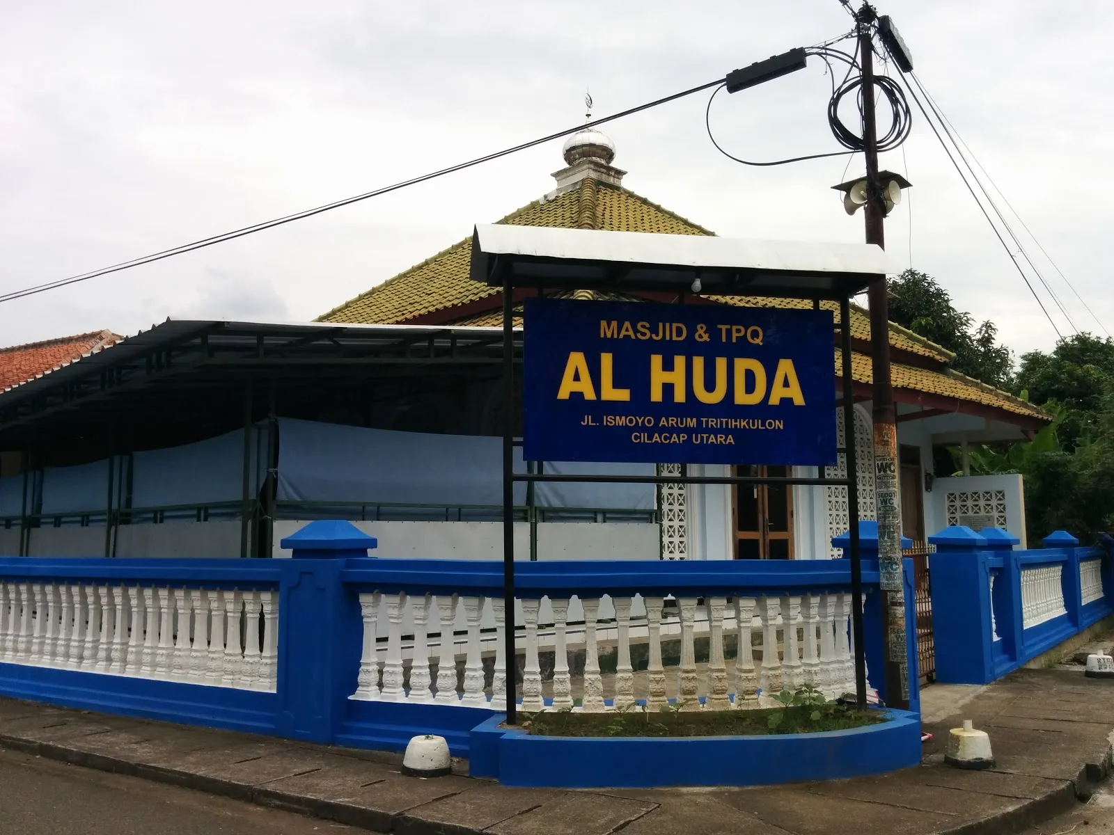 Masjid & TPQ Al Huda