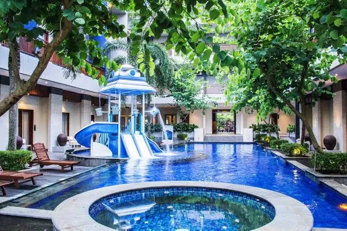 Menara Laut Hotel