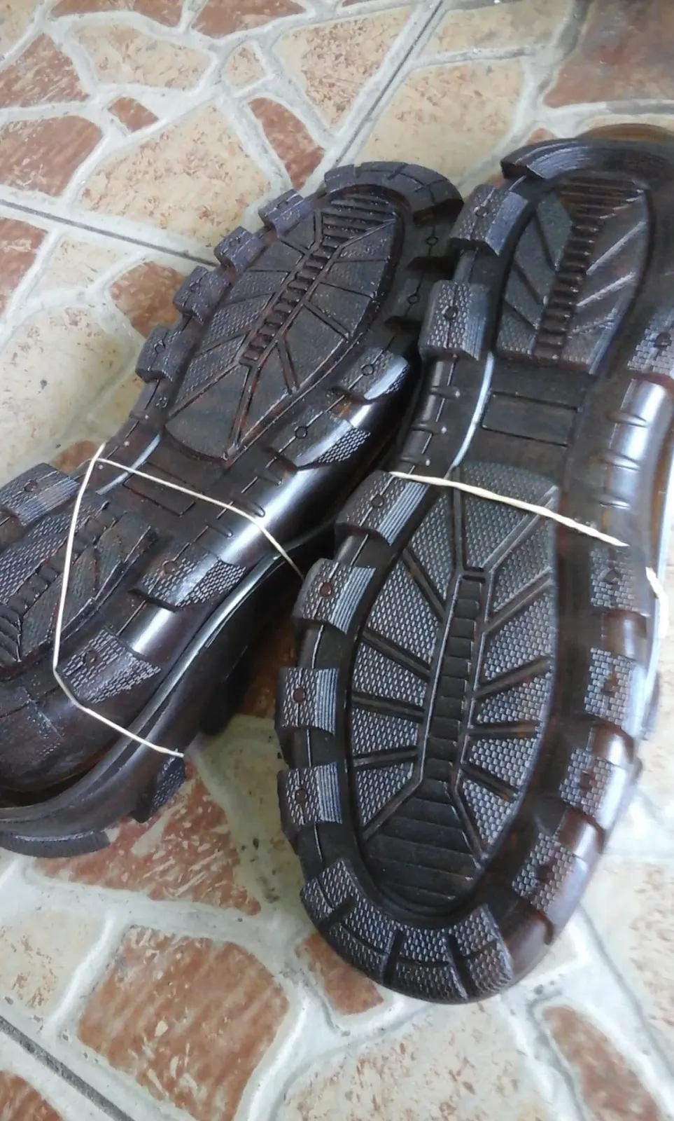 MENERIMA SERVIS TAS SEPATU KOPER