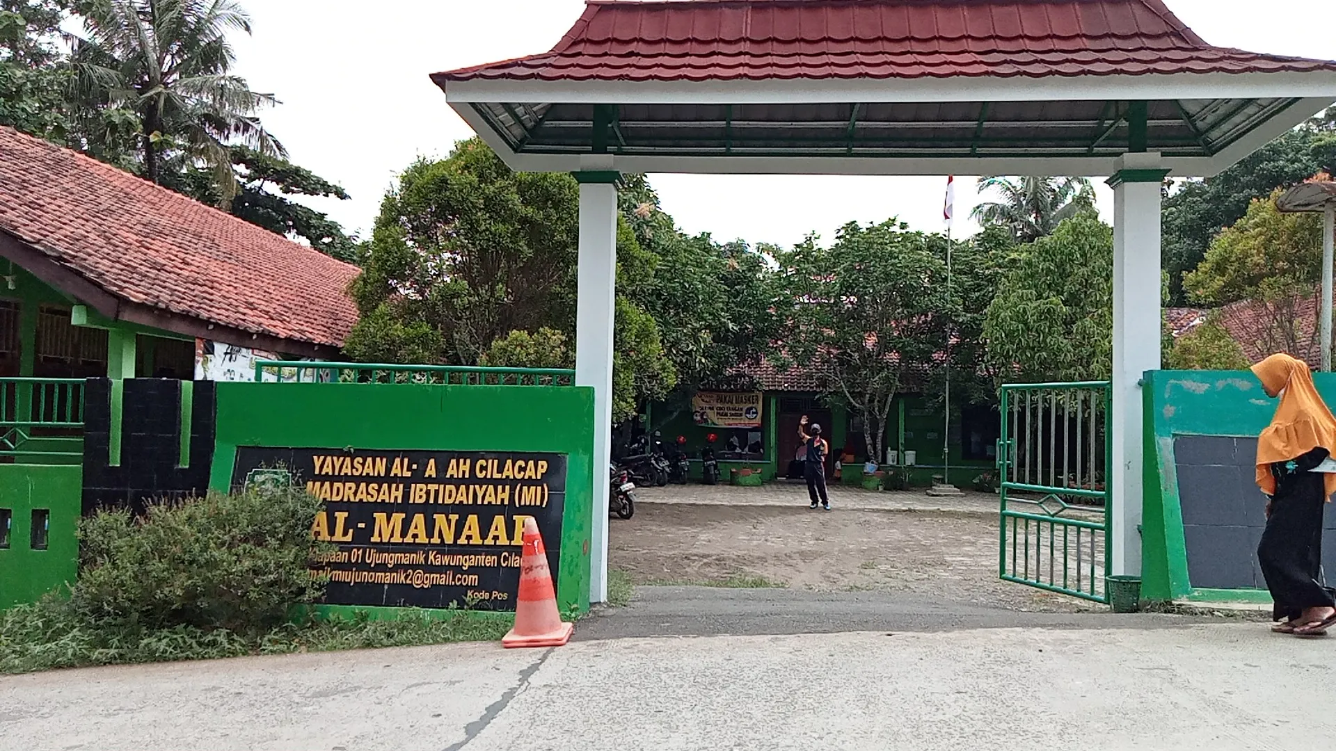 MI Al-Manaar Ujungmanik