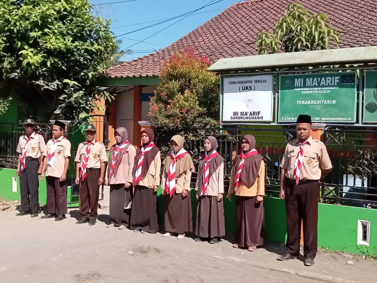MI Ma'arif 01 Muktisari