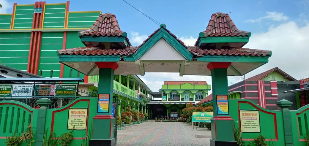 MI MA'ARIF 04 GENTASARI