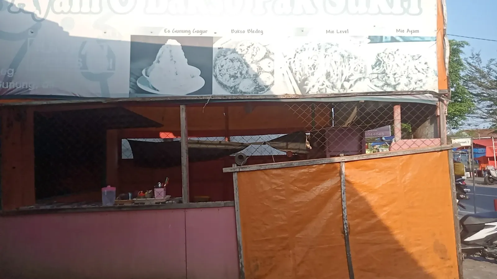 Mie Ayam & Bakso Pak Sukri