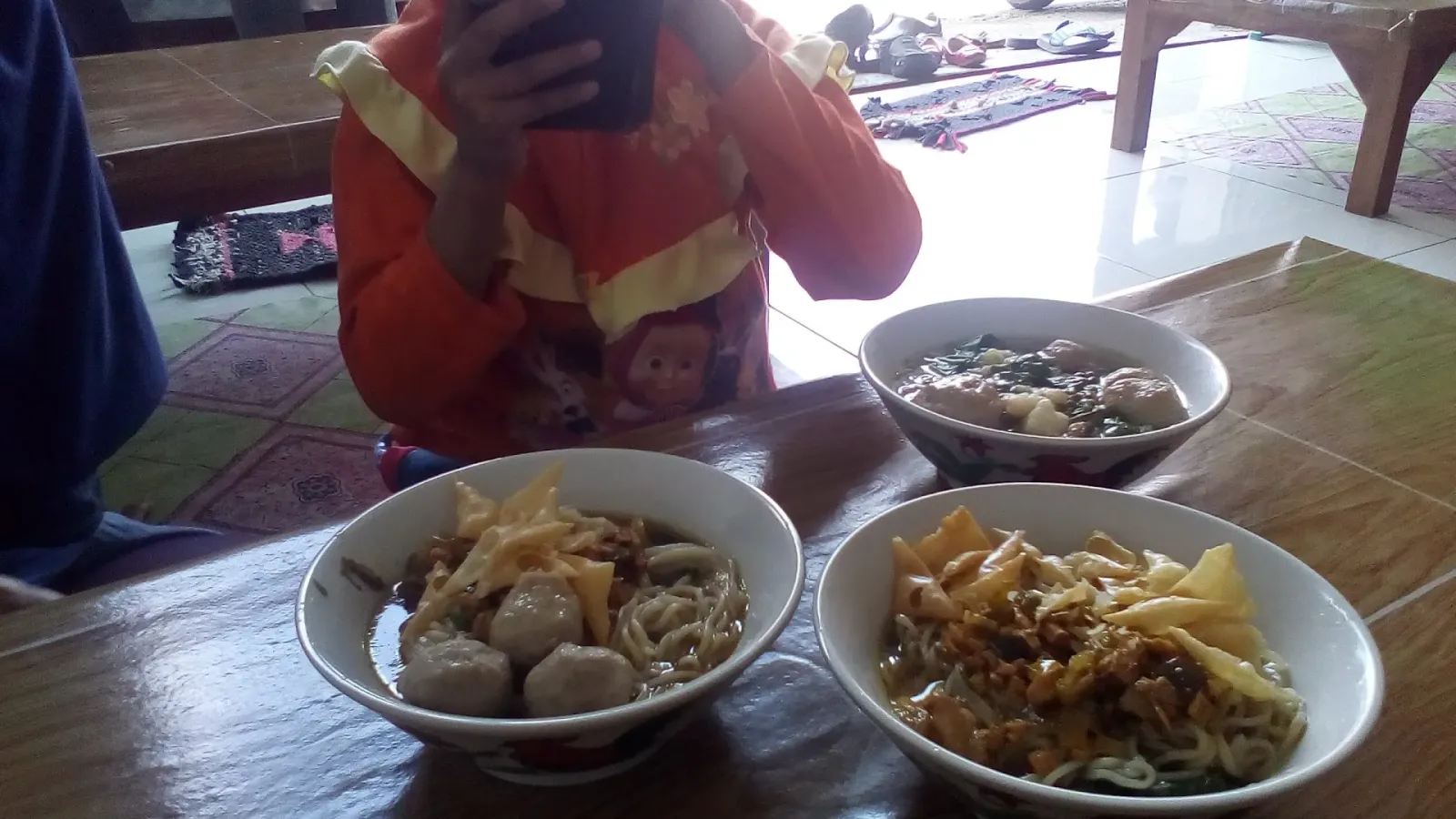 Mie Ayam & Bakso Pojok Bawean