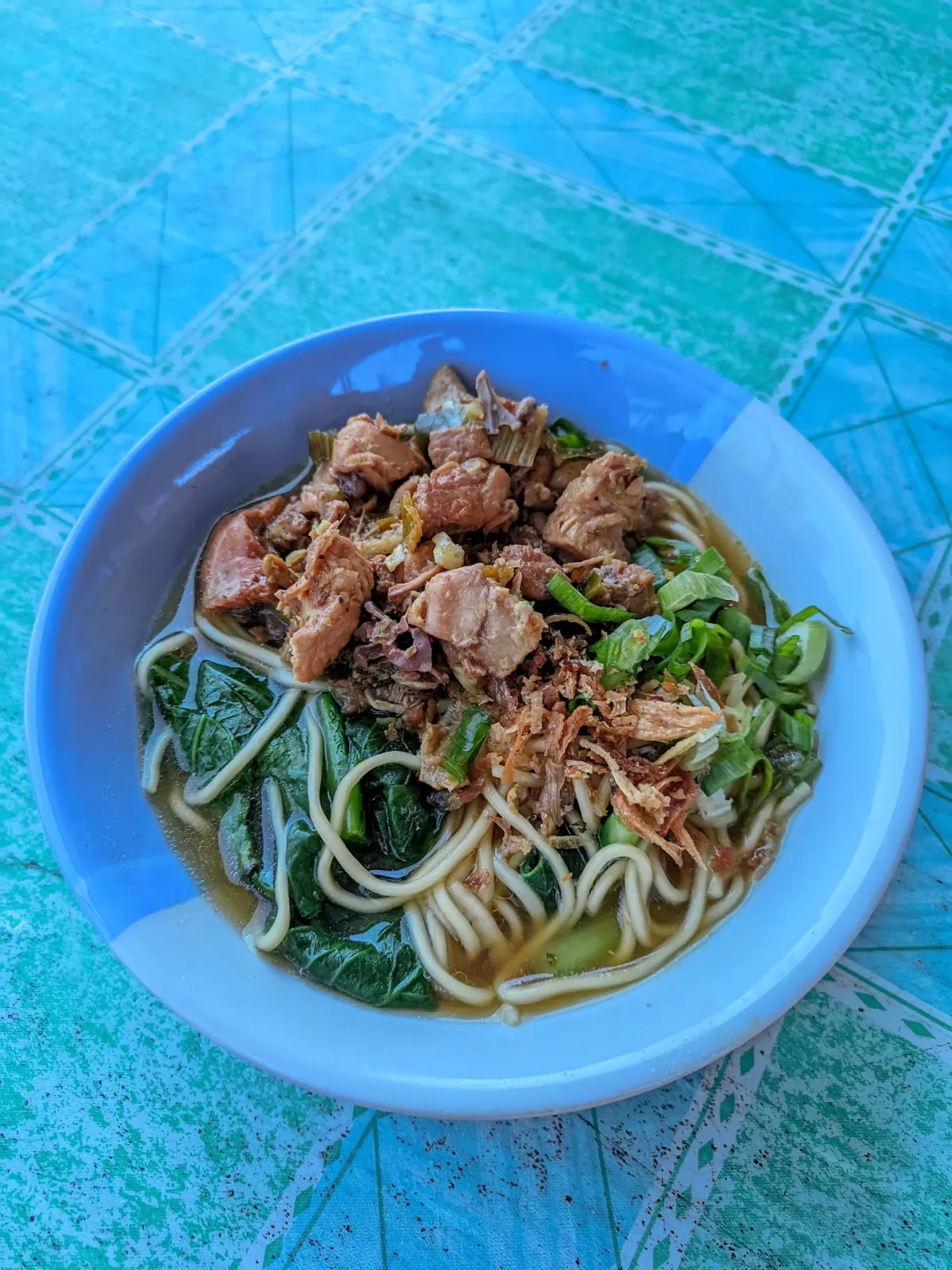 Mie ayam ceker ledeng mak bos dar putrakembar