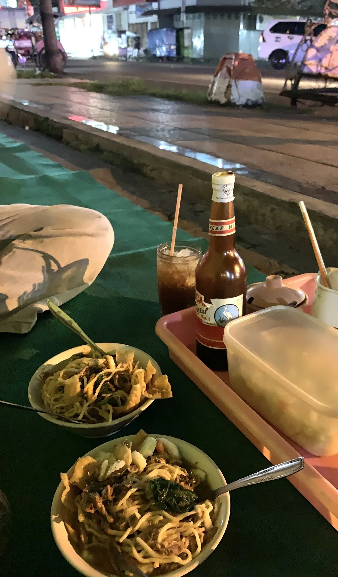 Mie Ayam Depan Borobudur