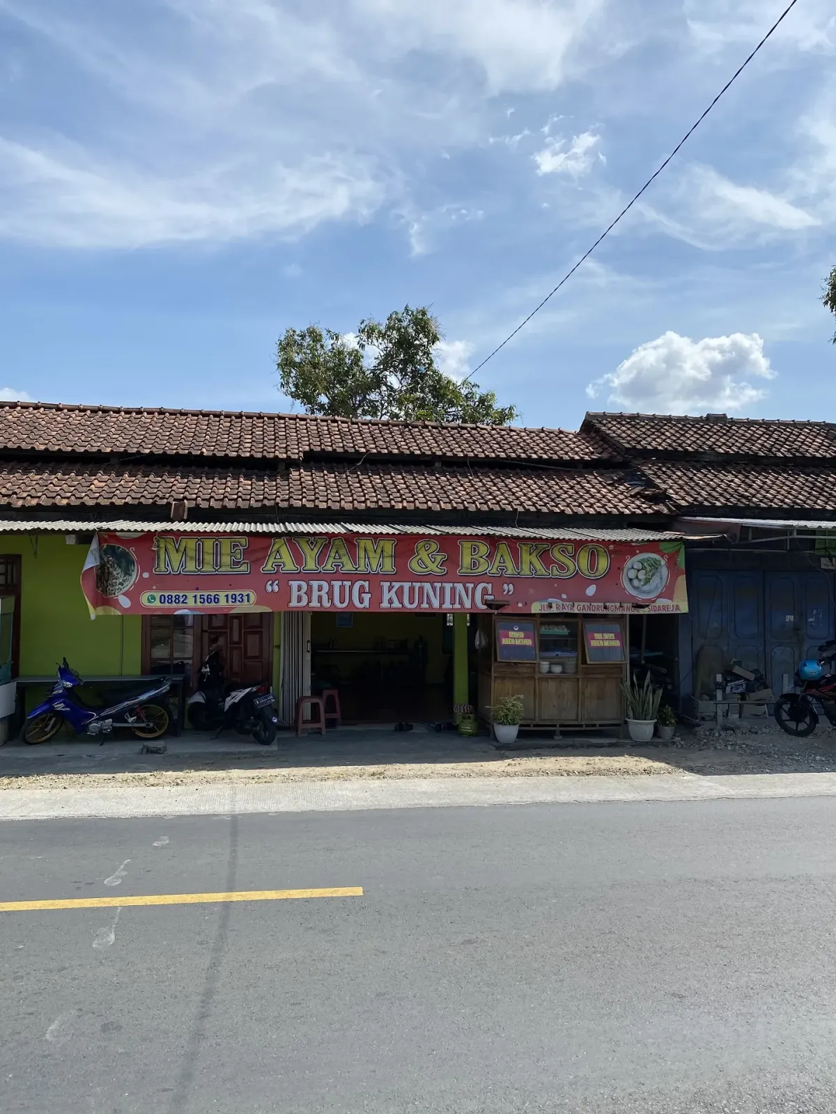 MIE AYAM KOTA DAN BAKSO BRUGKUNING