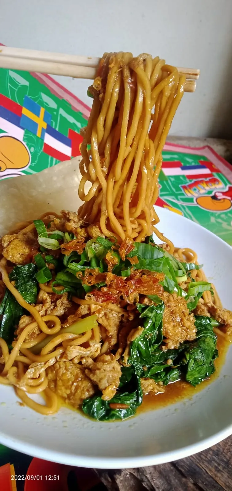 Mie Ayam Mangkok Pangsit dan Bakso - Cak Tomy