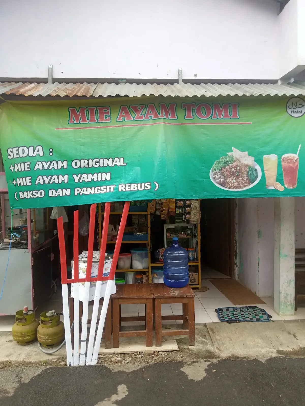 Mie ayam tomi