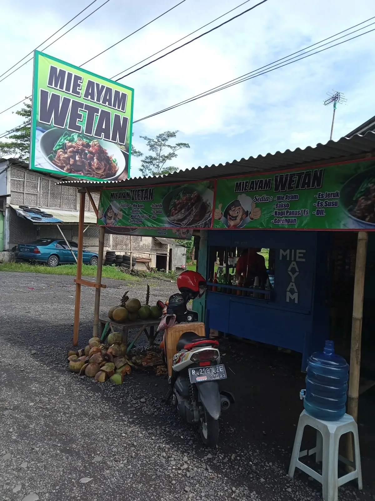 Mie Jebew Dan Wonton Warung NN