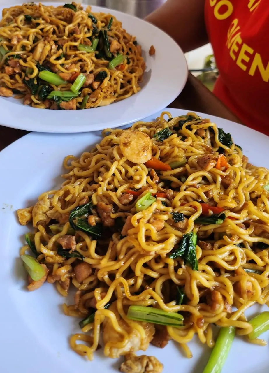 Mie Kroya & Bakso Queen