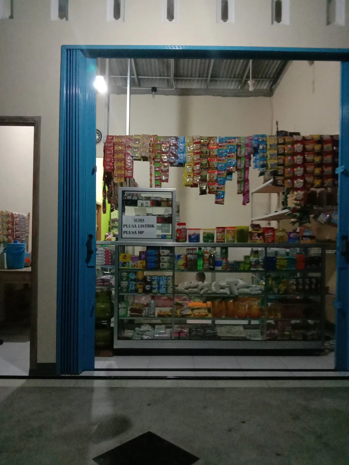 Mini market bunda gibran