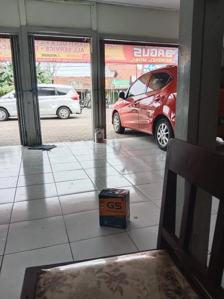 Mobil & motor bagus