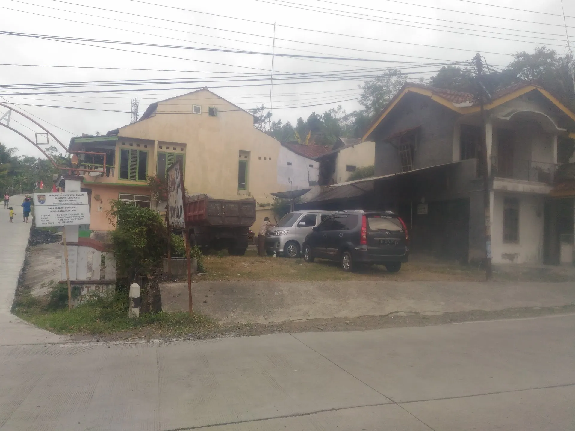 Mobil Rental Alex Variasi