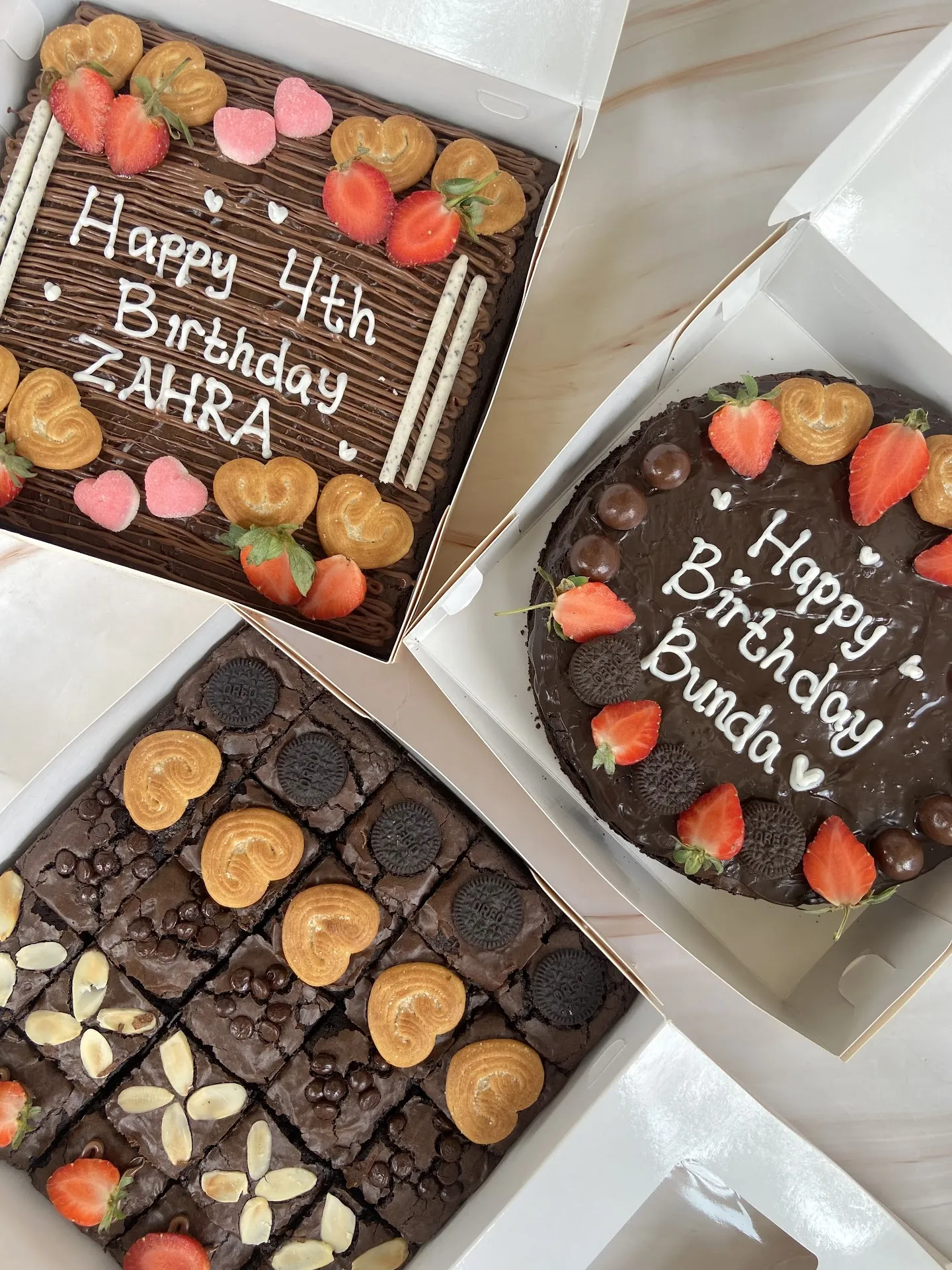 Mommom Cake