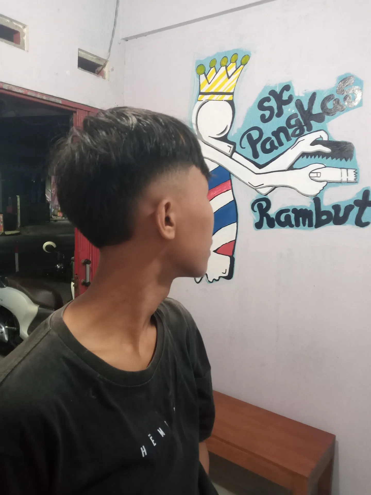 Mondrais barbershop
