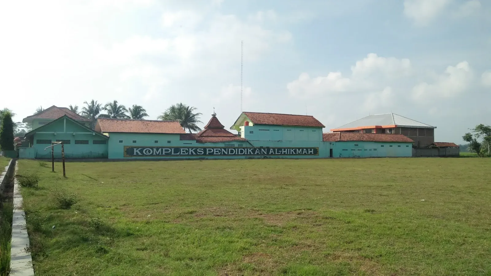 MTs Ma'arif Sikampuh Kroya