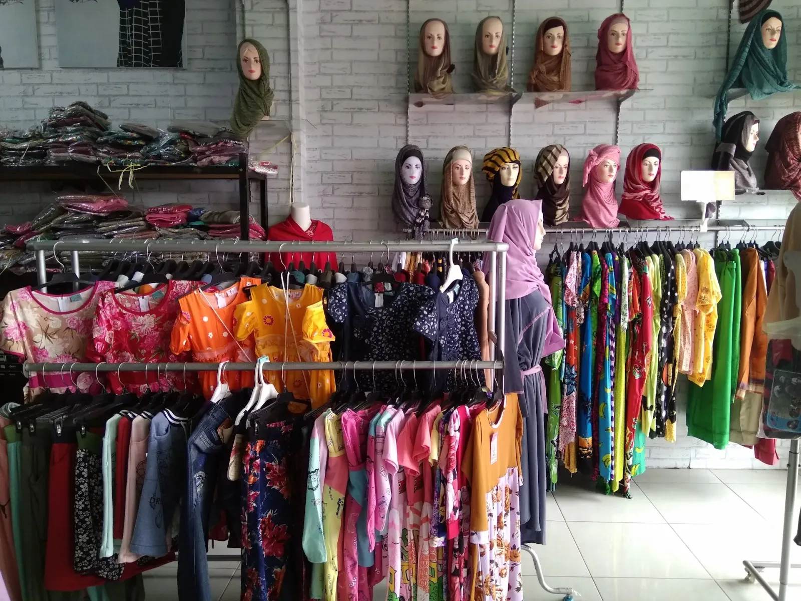 MurahSenyum | Pusat Grosir Baju Murah