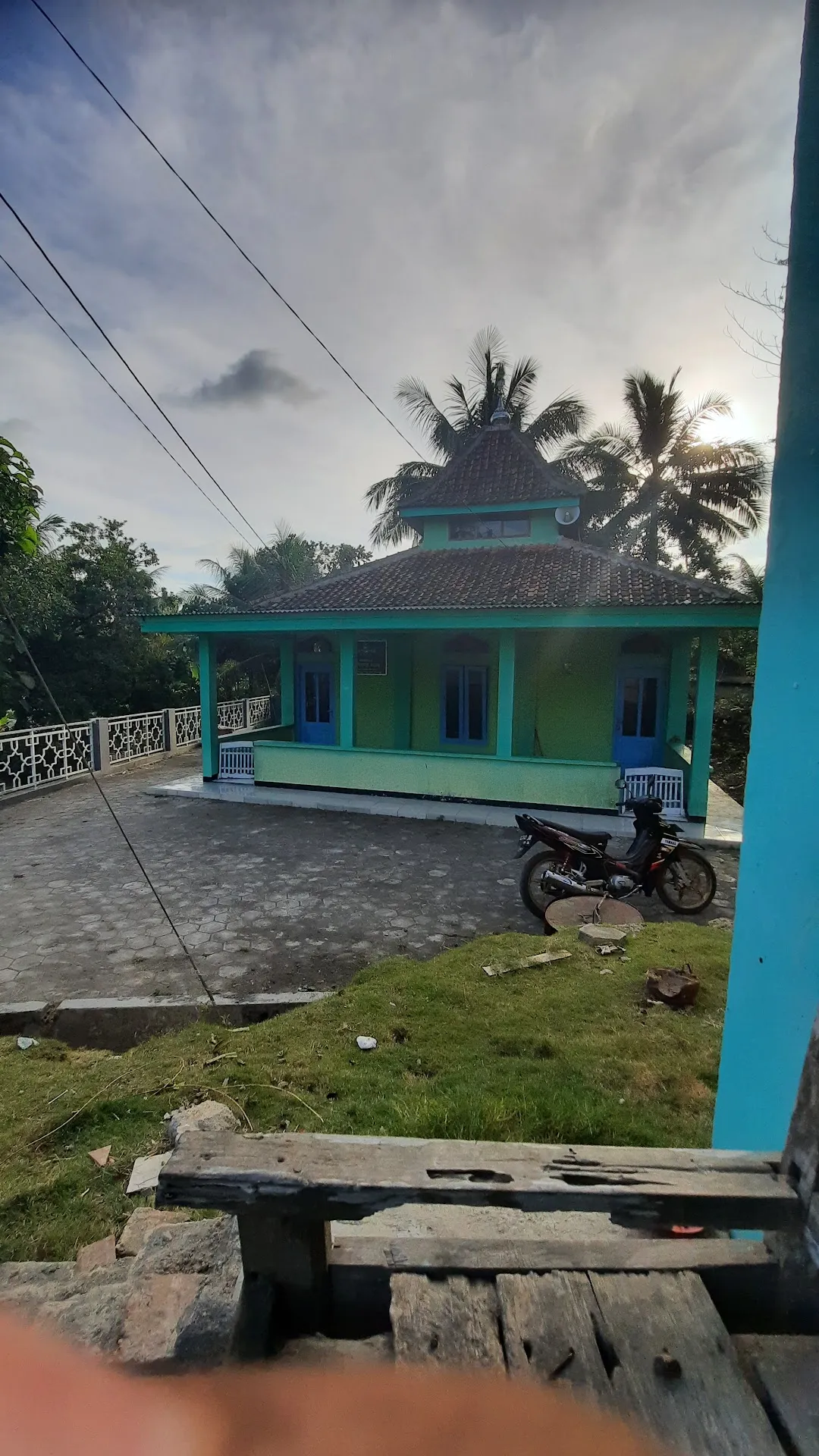 Mushola Al-Mu'minun