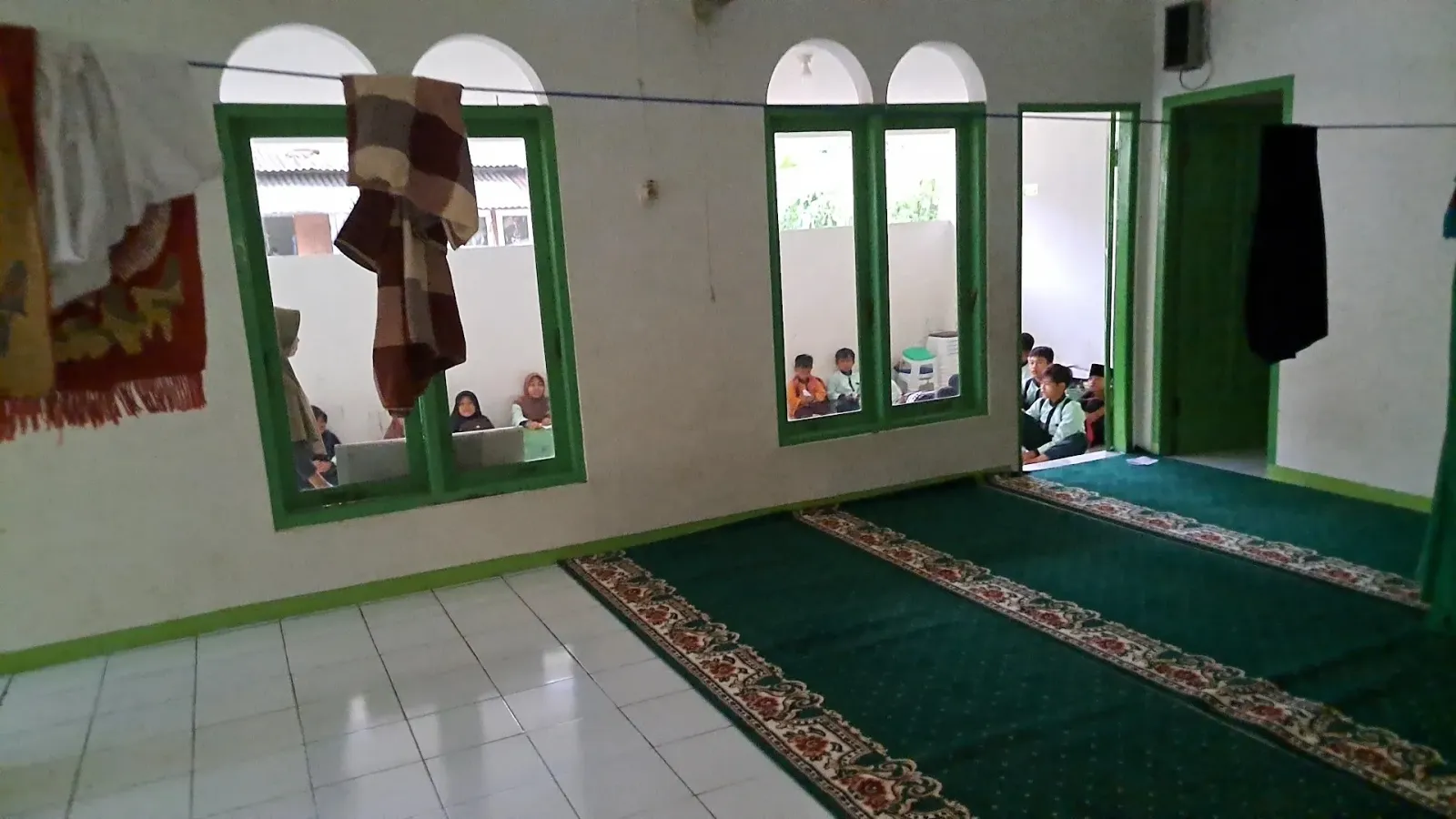 Mushola Annur Tunggak Puta