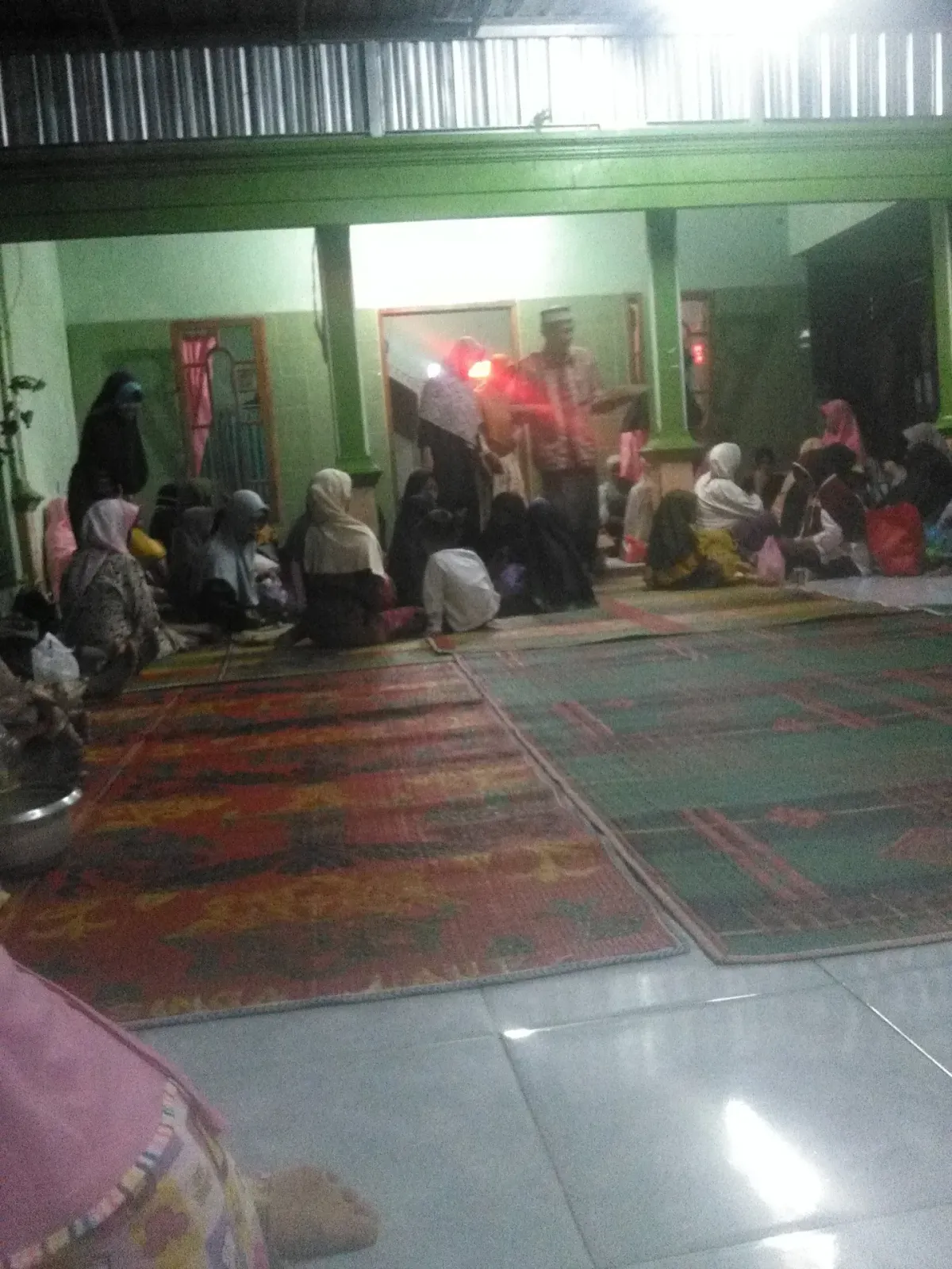 mushola bidayatunnur
