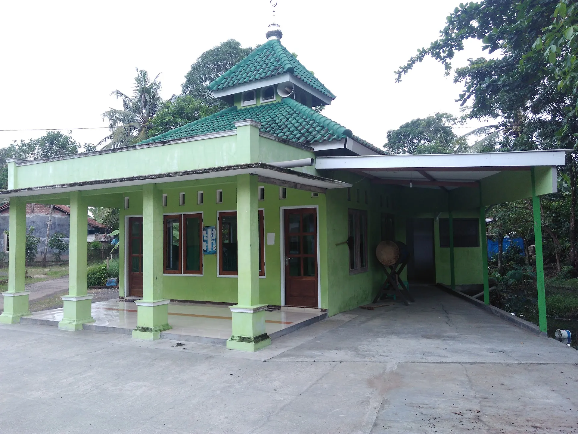 Mushola Hikmatul Hidayah
