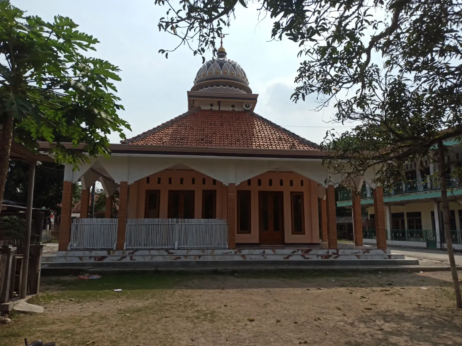 MUSHOLA MANABIUL HIKAM