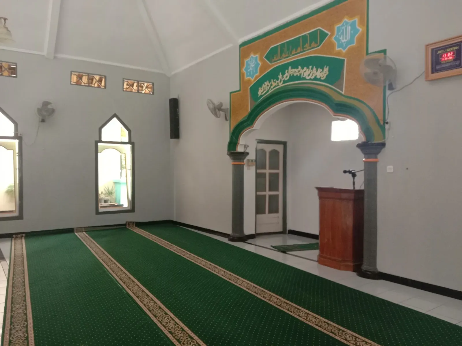 Mushola Nur Husain