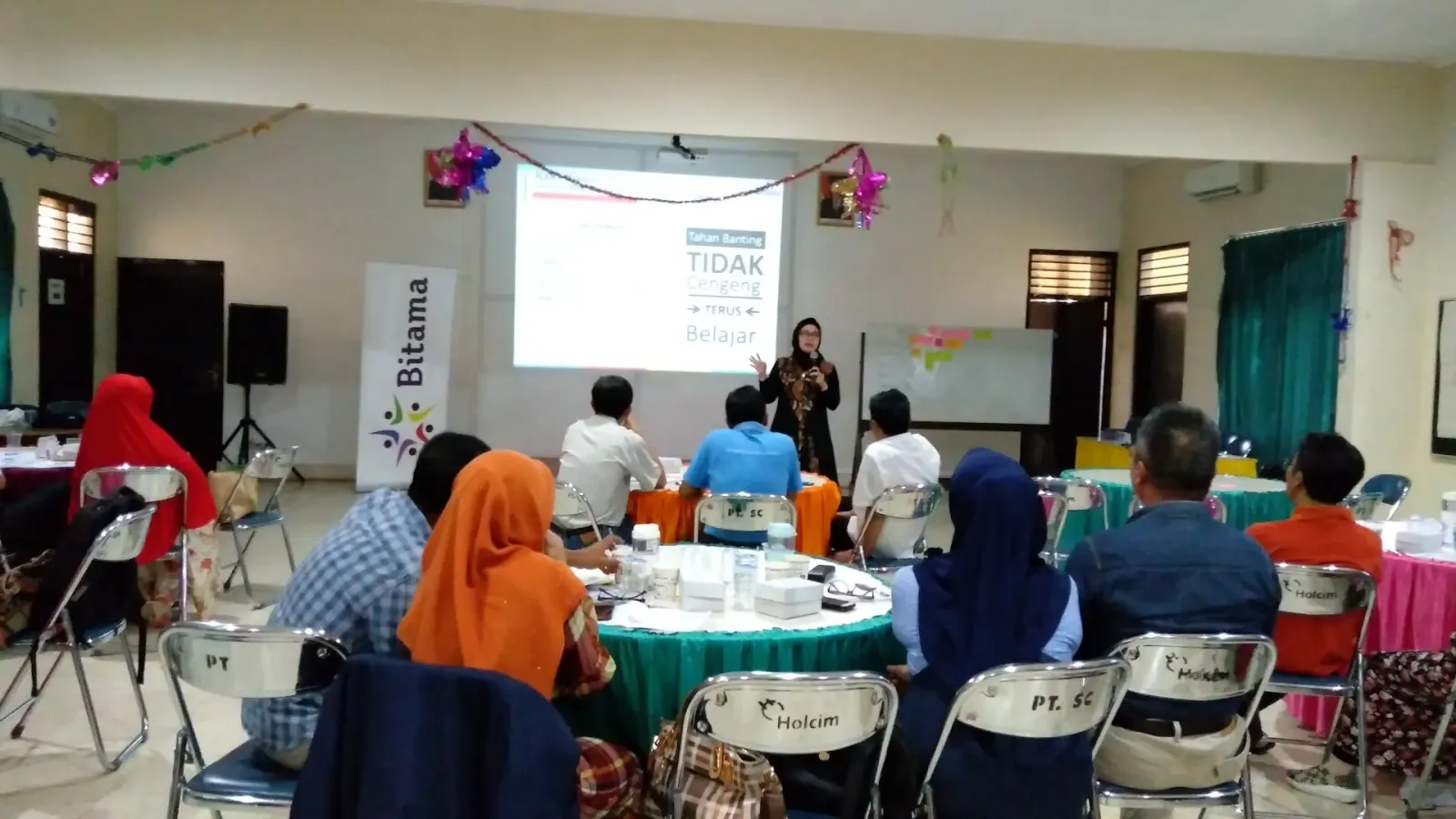 Mushola Perum Holcim (SBI)