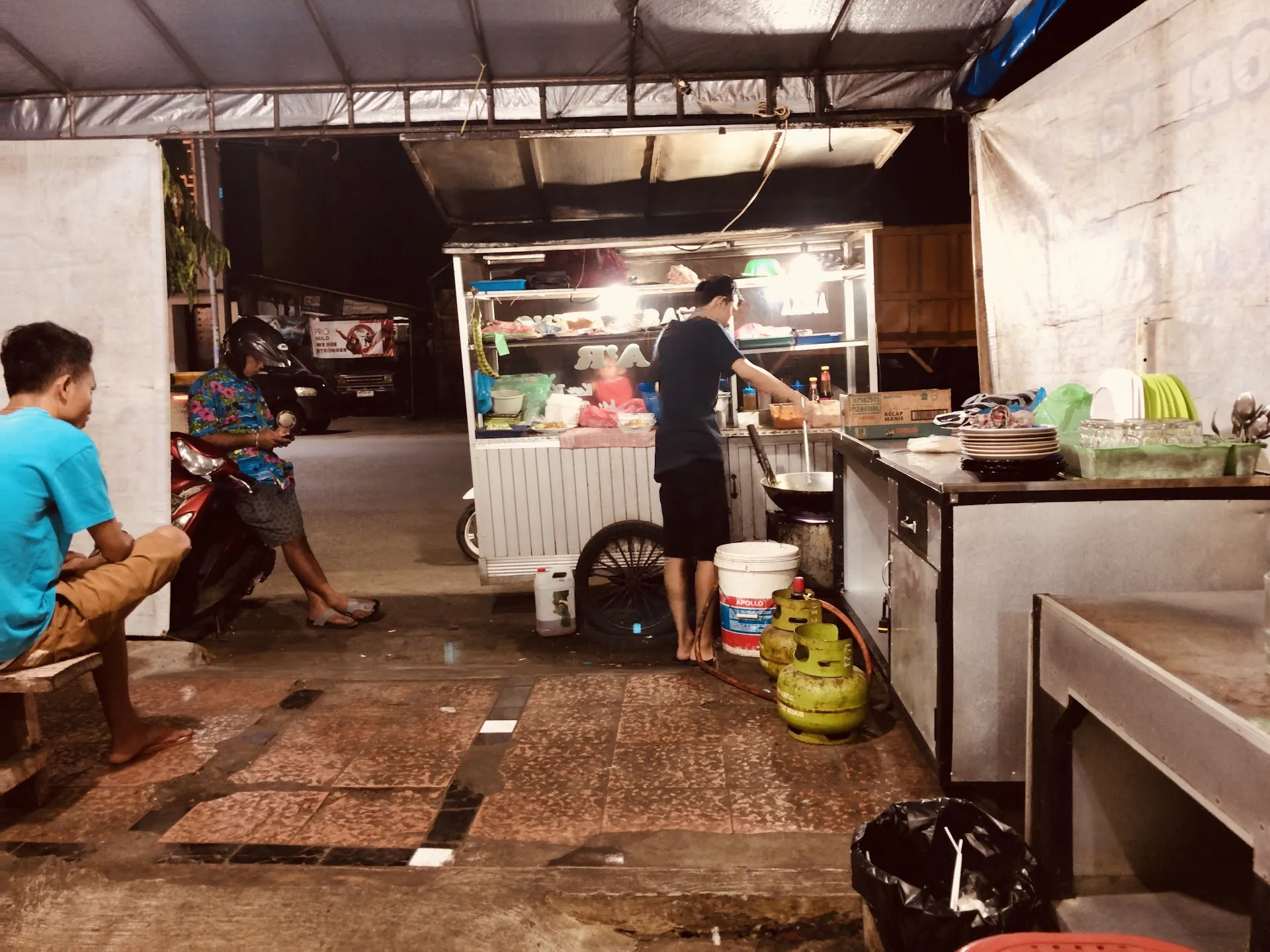 NASI GORENG AGOES