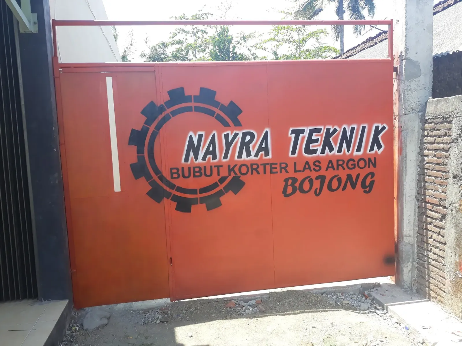 NAYRA BUBUT