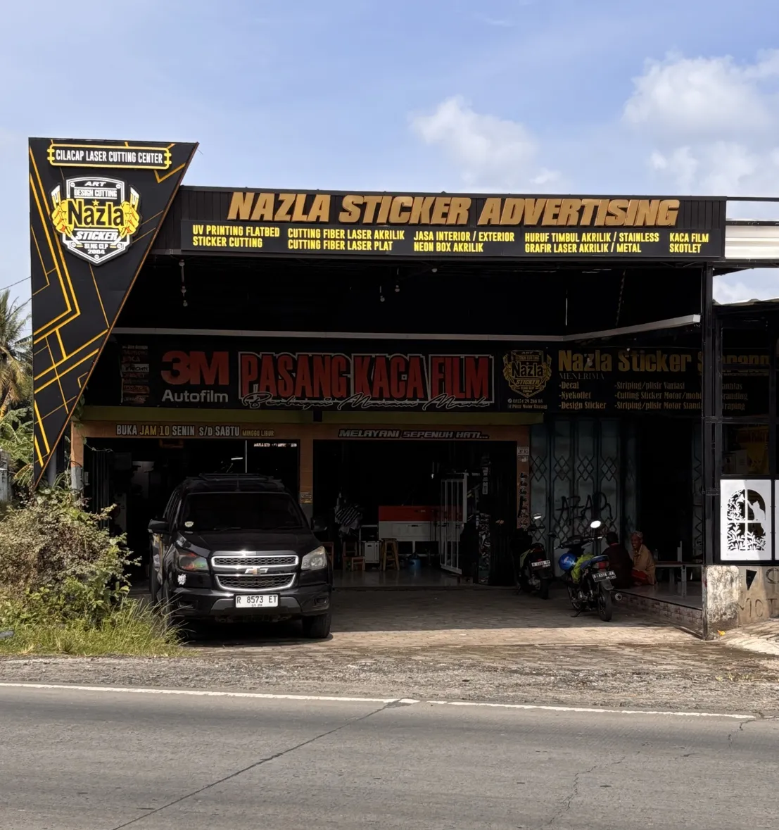 Nazla Sticker Advertising