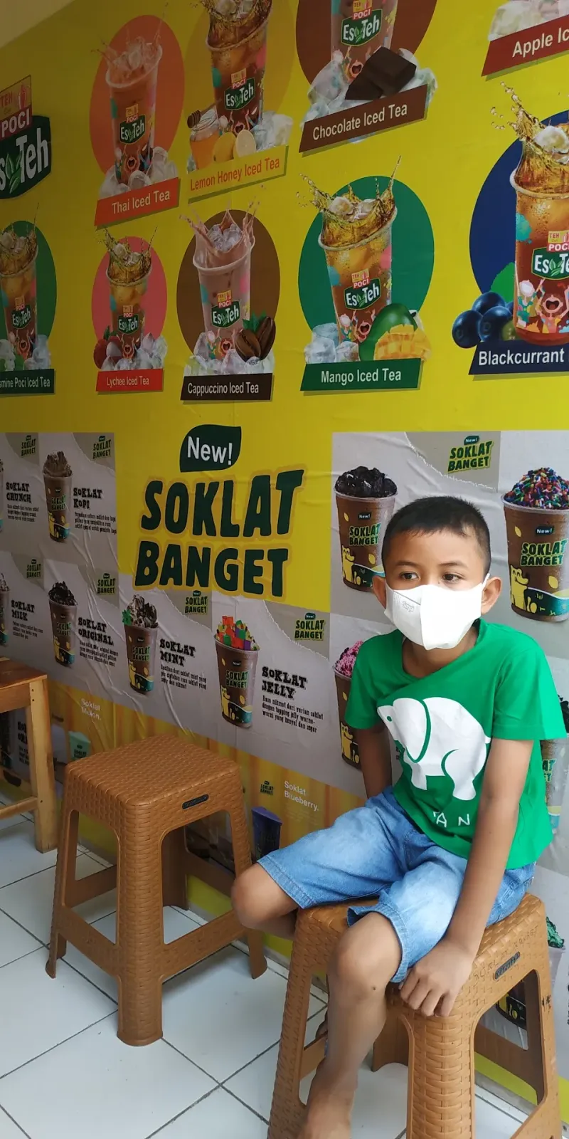 New Soklat Banget & Teh Poci Es Teh