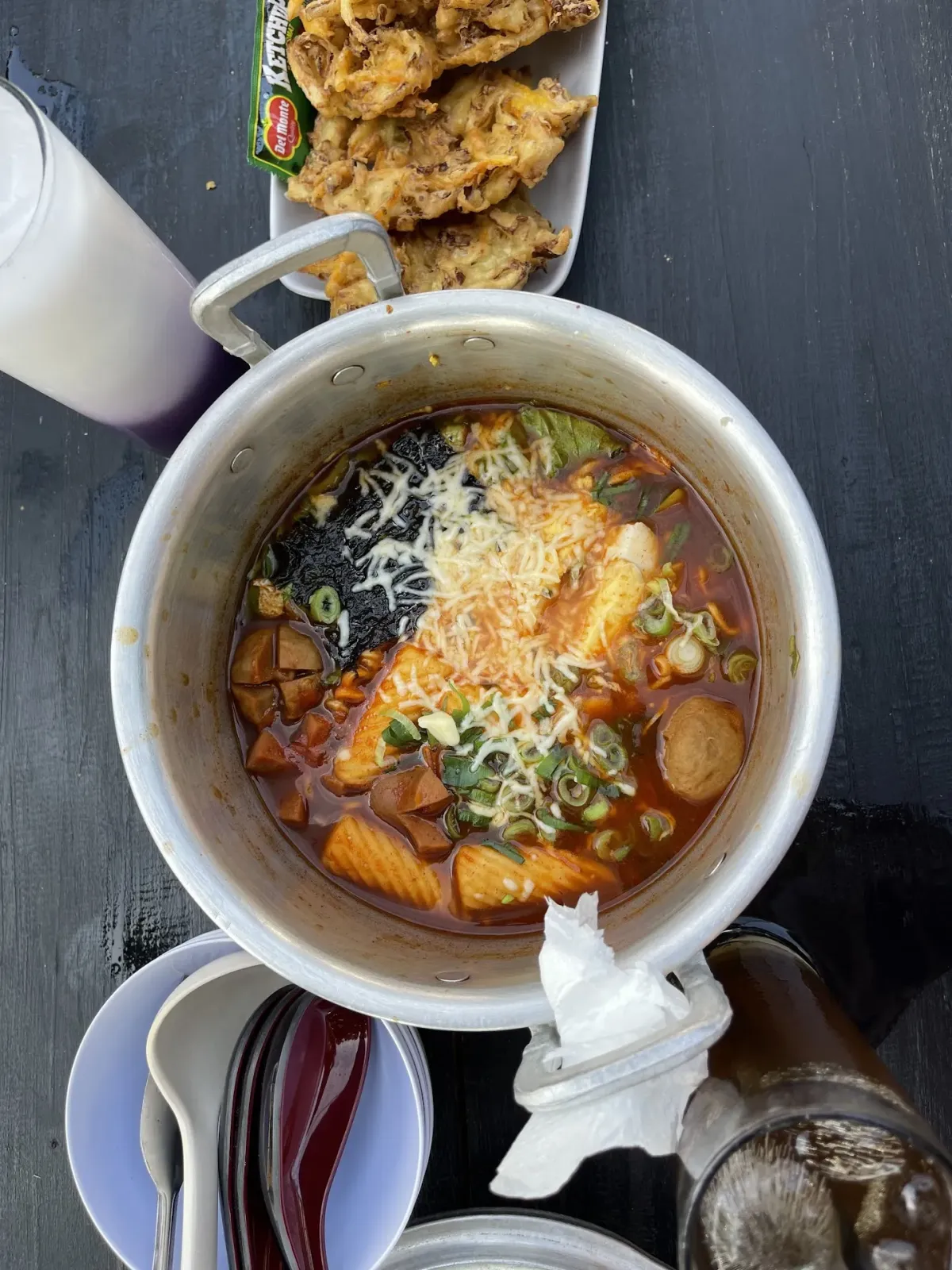 Nuya Cafe Food and Drink