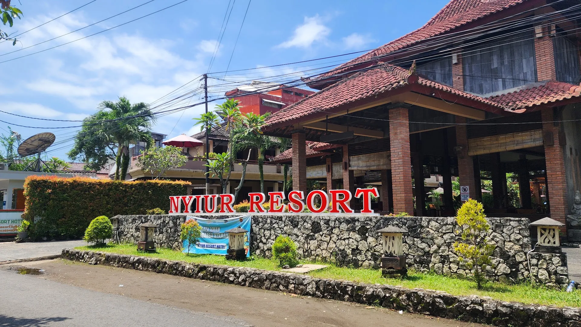 Nyiur Resort Hotel