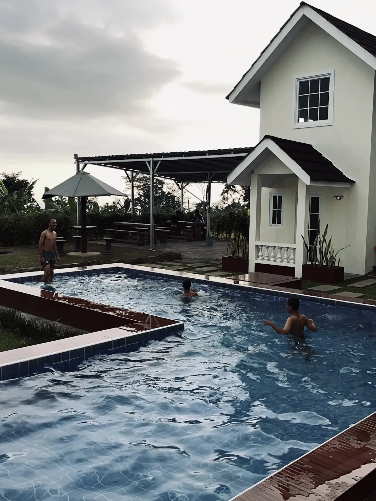 Nyoenz Home