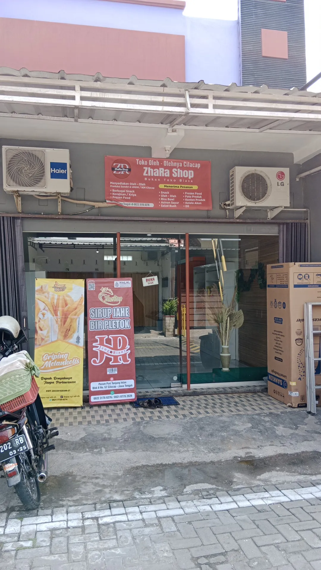 Oleh-oleh Cilacap ZhaRa Shop