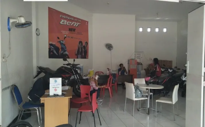 OSCAR JAYA MOBIL