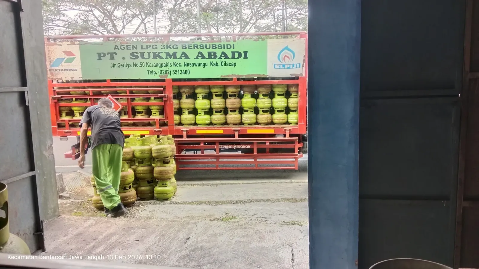 Pangkalan gas sekar