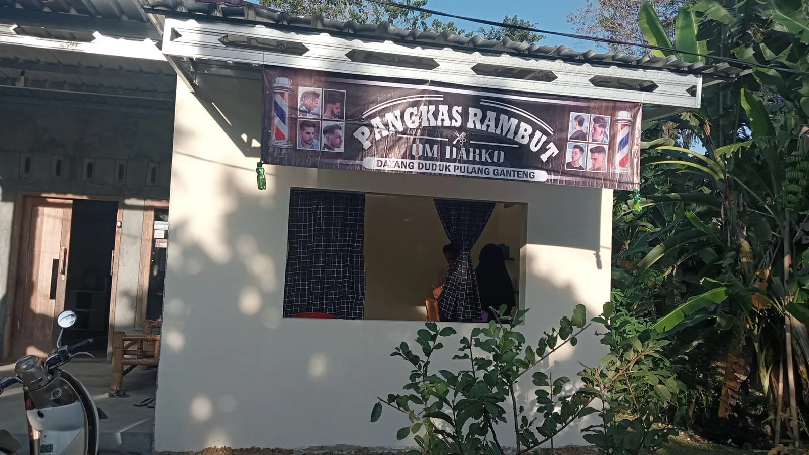 Pangkas rambut OM DARKO