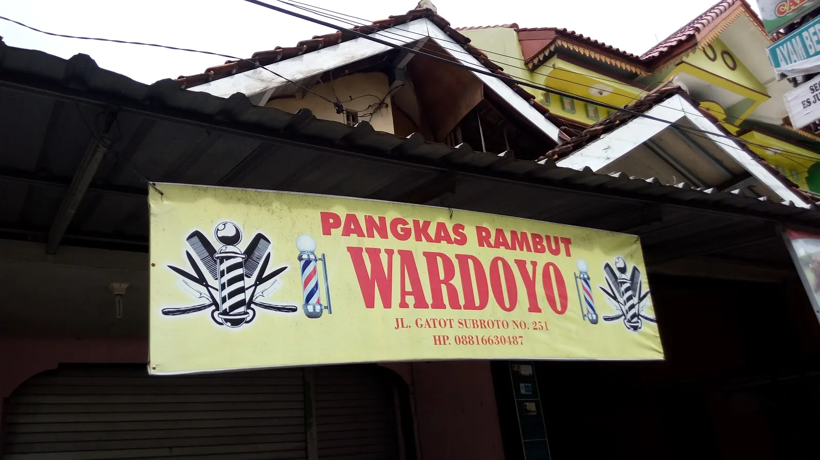 Pangkas Rambut Yono