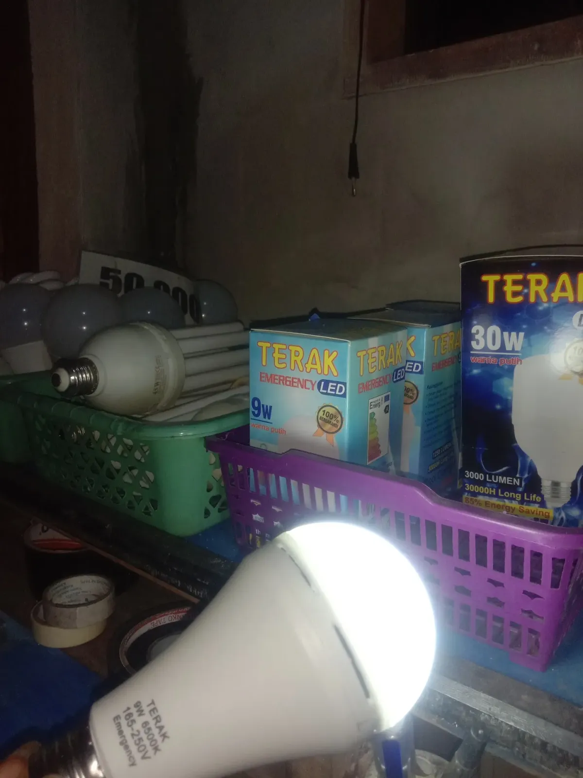 Pangkas Rambut&servis Lampu ABIZAM